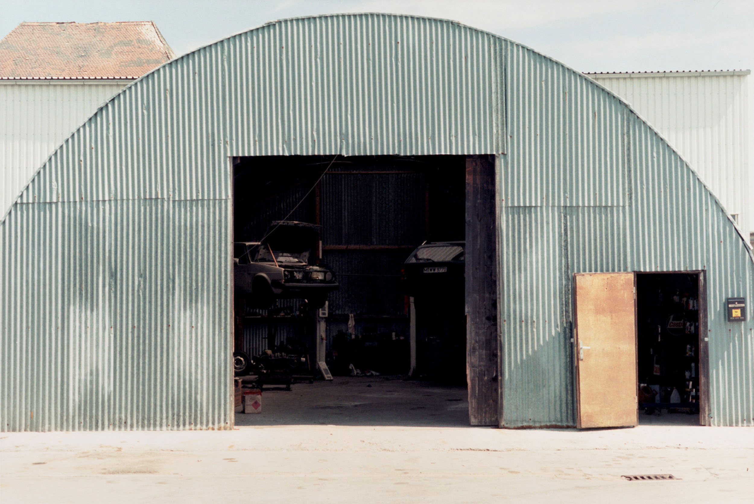 Joachim Brohm – Areal 94 12-30, 1994, C-print, 30 x 40 cm, Edition of 11 + 3AP